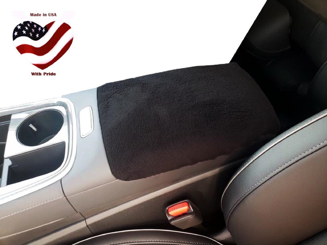 Designed to Fit Hyundai Santa Fe 2021-2023 Fleece Center Armrest