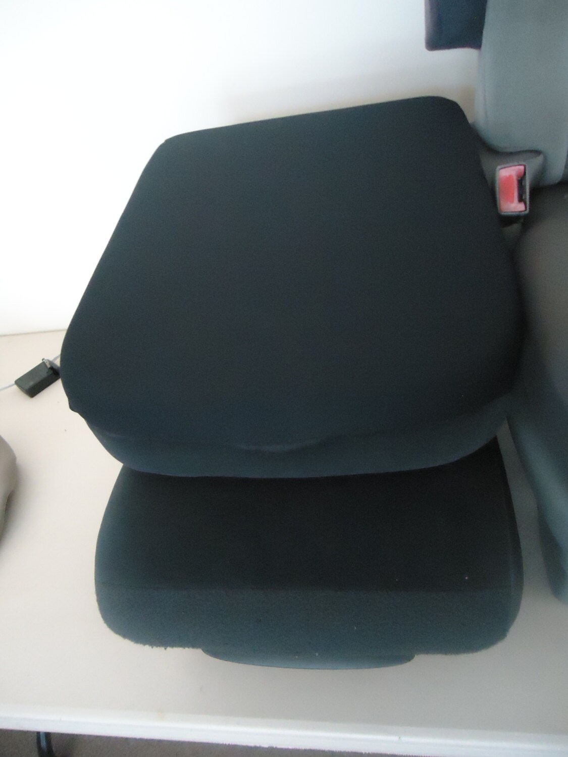 Fits Dodge Ram Trucks 2004 2013 Padded Armrest Console Lid Cover