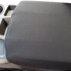 Fits Chevy Silverado 40/20/40 Jump Seat Models ONLY 2019-2025 Neoprene Auto Armrest Center Console Cover USA Handmade C4C