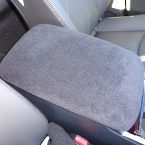 Designed to fit Ford Escape 2017-2019 Fleece Center Armrest Cover for Center Console Lid Made in USA X1