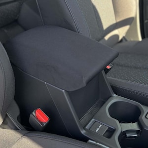 Conçu pour s'adapter à la Subaru Forester 2025, accoudoir automatique en néoprène, housse de protection pour console centrale, fabriqué à la main aux États-Unis GC1 SF