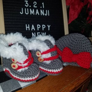 Work Sock Infant Booties & Matching Hat, Crochet Baby Boots, Baby Booties, Crochet Booties, Crochet Hat