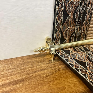 Made in USA  Urn Finial Stair Rod with Reeded Brass Tube