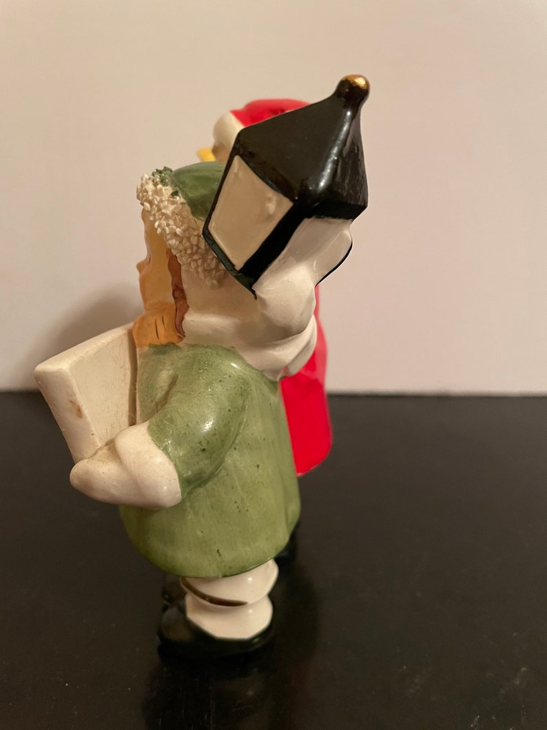 Vintage Thames Girl Carolers Figurine A Merry Christmas To You All Banner