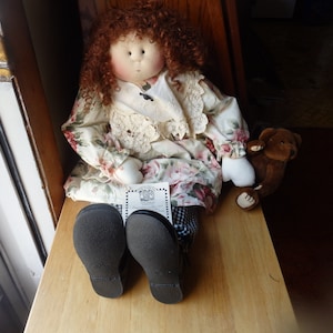 Vintage Little Souls Doll Gretchen Wilson &quot;Corrine&quot; 1998 Tags/Signed Folkart/Artist Sign Doll