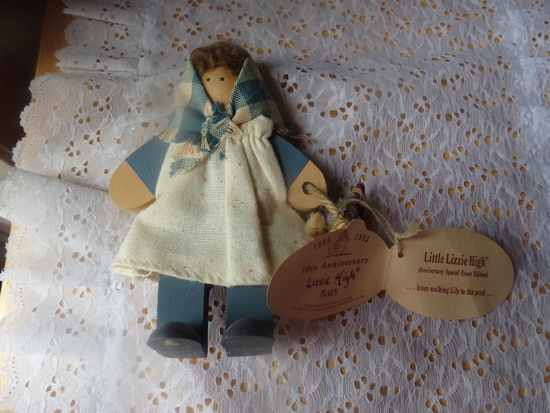 Vintage Lizzy High Folk Art Whimsical Wooden Country Girl Doll 10th Anniversary Collection 1994 image 3
