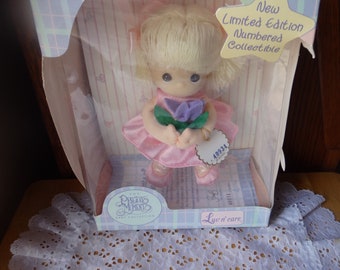 Vintage Precious Moments Doll Luv n Care Limited Edition NIB NOS 2000 Precious Moments Doll