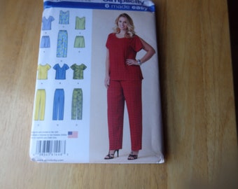 Simplicity Plus Size Womens Tops Pants Shorts Sewing Pattern #1446 GG Size 26W-32W uncut Plus Size Sewing Pattern