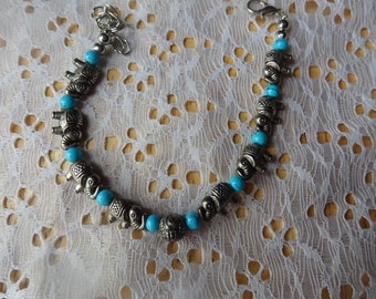 Elephant Silver Tone Turquoise Beaded Bracelet Unmarked