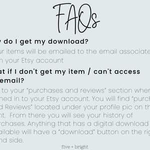Puede incluir: Un fondo azul claro con texto negro que describe c&oacute;mo descargar art&iacute;culos digitales comprados en Etsy. El texto incluye la frase "FAQs" en una fuente manuscrita. El texto explica que los art&iacute;culos se env&iacute;an por correo electr&oacute;nico a la cuenta de Etsy del comprador y proporciona instrucciones sobre c&oacute;mo acceder a las compras y las descargas si el comprador no recibe un correo electr&oacute;nico.