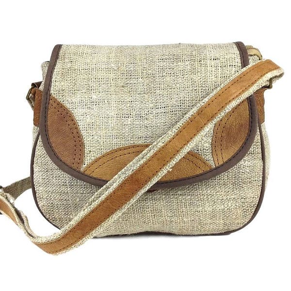 Monedero de cáñamo. Monedero Hippie hecho a mano. Bolso natural, gran boho. Bolsa de vagabundo. Bolsa de cáñamo naturalista