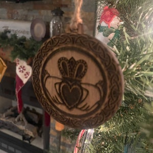 Irish claddagh Christmas tree ornament