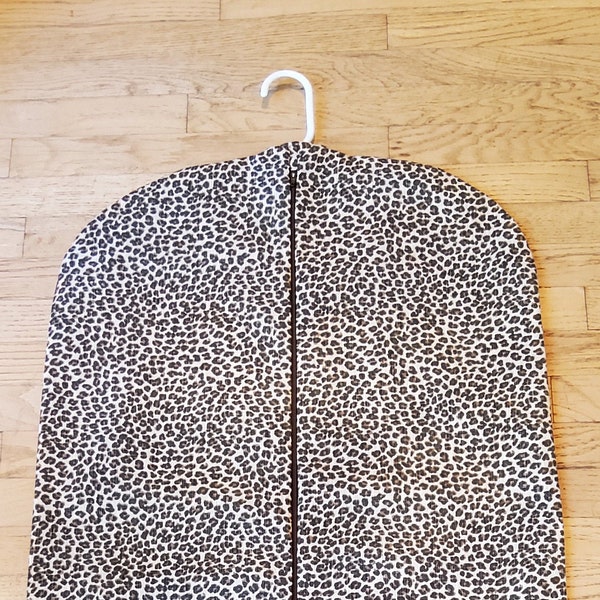 Gulf Stream Garment Bag - Seaglass Spot Cheetah main image 1