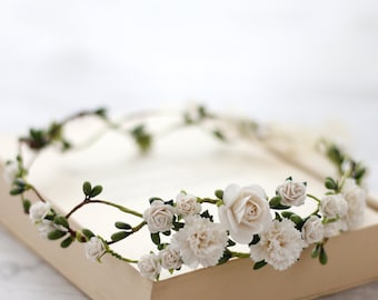 White green flower crown, wedding floral headband, bridal flower headpiece, flower girl halo, rustic floral crown, dainty hair wreath