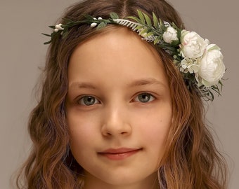 White flower crown, first holy communion headband, bohemian hairpiece, floral wreath for hair, wedding headpiece for bride, flower girl halo
