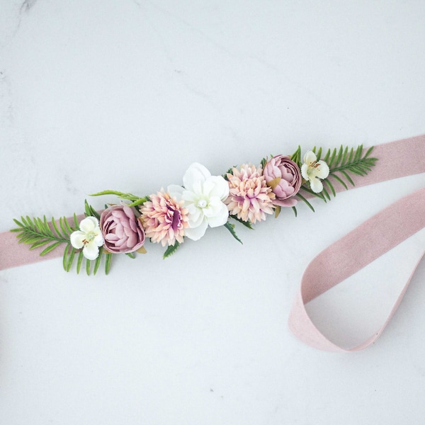 Ceinture avec des fleurs, Ceinture pour mariée, Ceinture robe de mariée