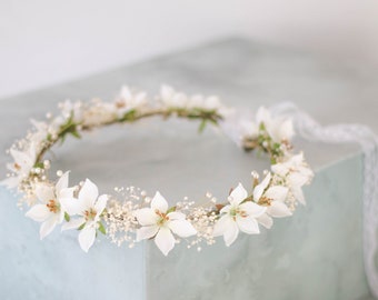 Ivory white flower crown wedding, baby's breath crown, dainty flower crown bridal shower, white floral headband, adjustable floral crown