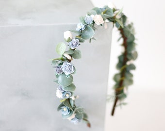 Blue white flower headband for wedding, dainty floral crown for bride or bridesmaids, flower girl headpiece, eucalyptus green leaf headband