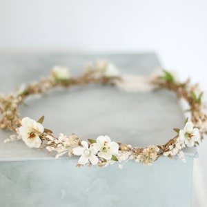 Dried baby's breath floral crown for wedding, bridal flower halo, preserved floral crown, baby breath headband, dainty flower headband