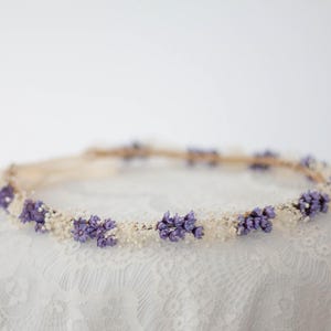 Blumenkranz haare getrocknete blumen, haarkranz mit echte blumen, haarkränzchen mit blumen konservieren, haarreif blumenkrone trockenblumen