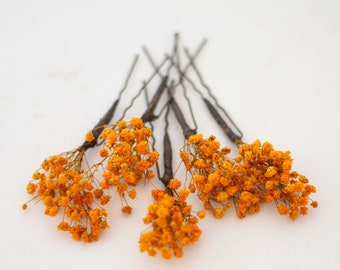 Orange dried flower hairpin, babies breath bobby pins, fall baby's breath hair pins, autumn wedding hairpins, preserved floral hairpiece