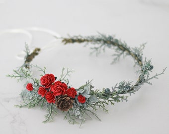 Winter flower crown wedding, pinecone hair wreath, christmas accessories, winter hair crown, pine cone headpiece, christmas photo prop