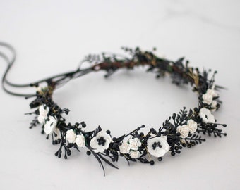 Black white flower crown wedding, dainty flower headband, dark hair crown headpiece, gothic goth wedding hairband, woman bridesmaid halo