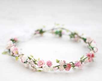 Pale pink blush flower crown wedding, dainty flower crown, floral wreath for bride or bridesmaids, light pink flower crown, flower girl halo
