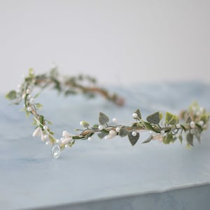 Elven crown, fairy tiara, dainty twig headband, green white fairy crown, crystal elven circlet, leaf floral crown, elf headpiece