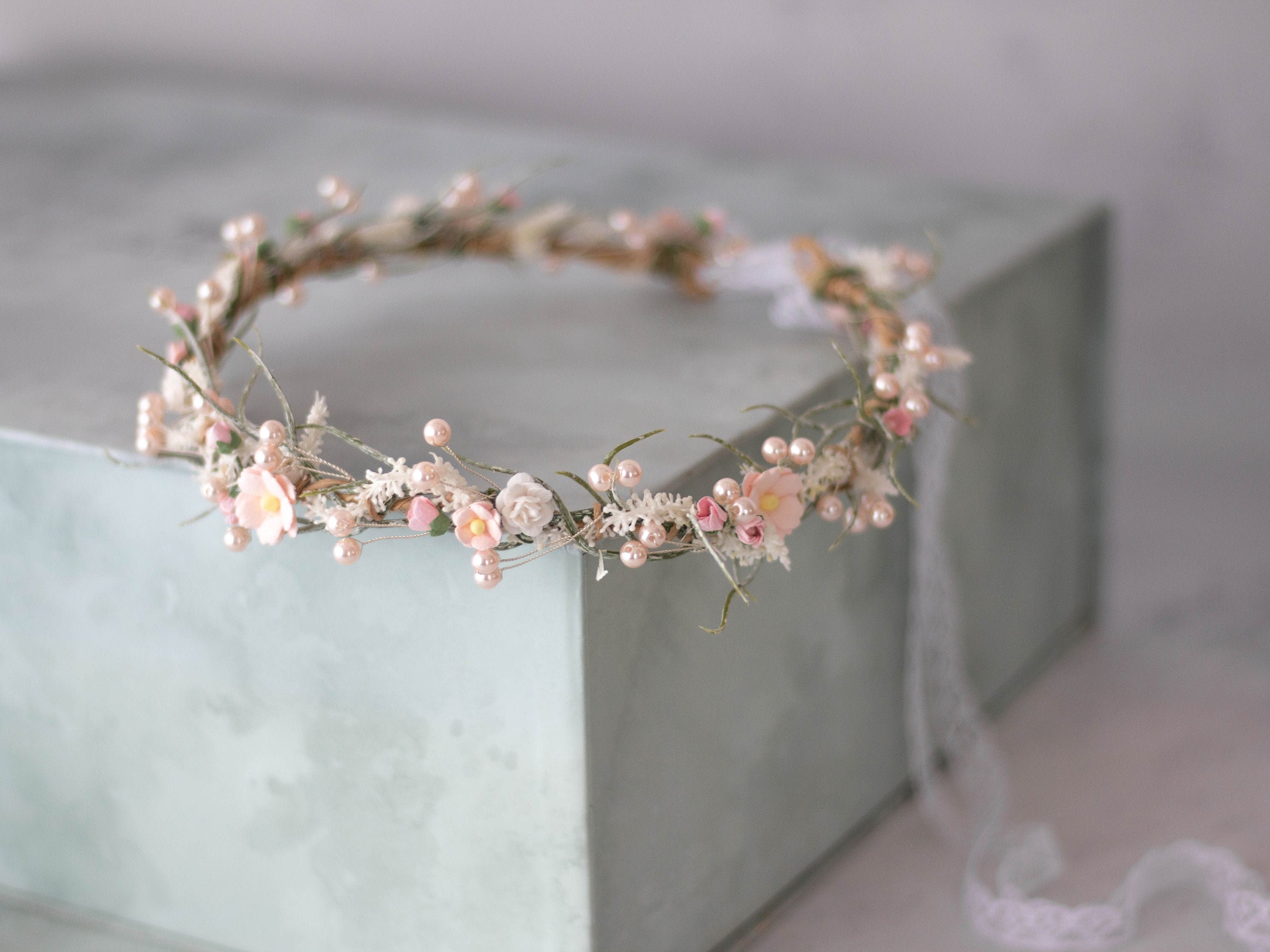 dainty flower crown