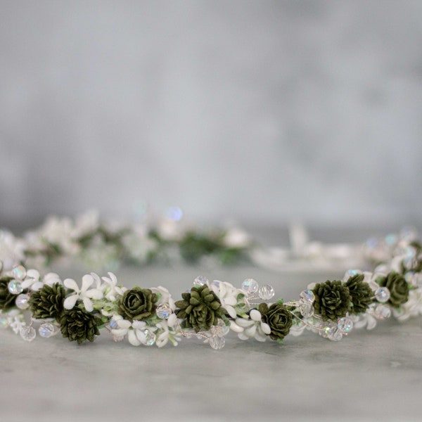 Green white flower crown wedding, dainty head wreath, bridal hair accessories, thin hair crown, fine floral headpiece, flower girl halo