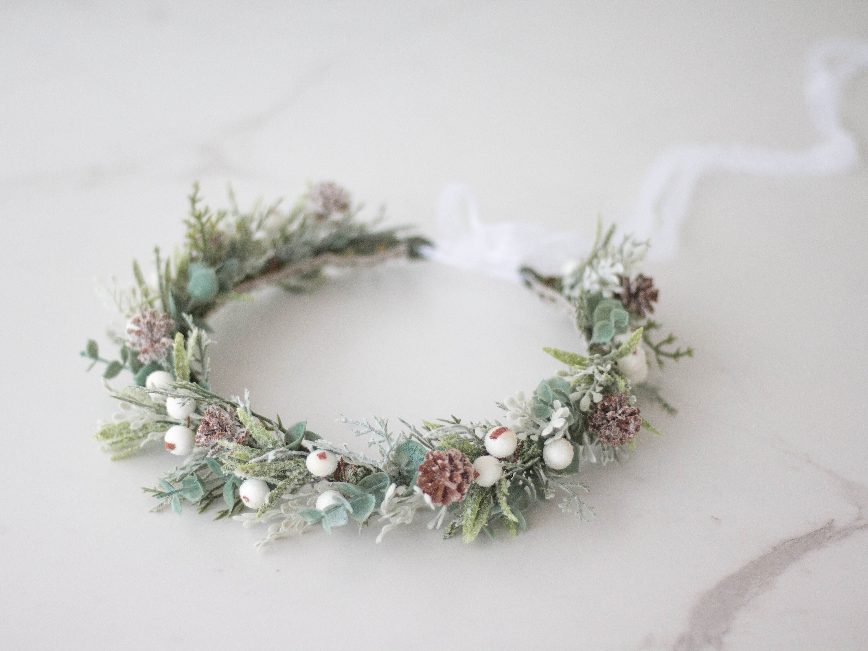 Winter Flower Crown Wedding, Christmas Hair Accessories, Winter Hair Crown,  Pine Cone Wedding Headpiece, Christmas Photo Prop - Etsy