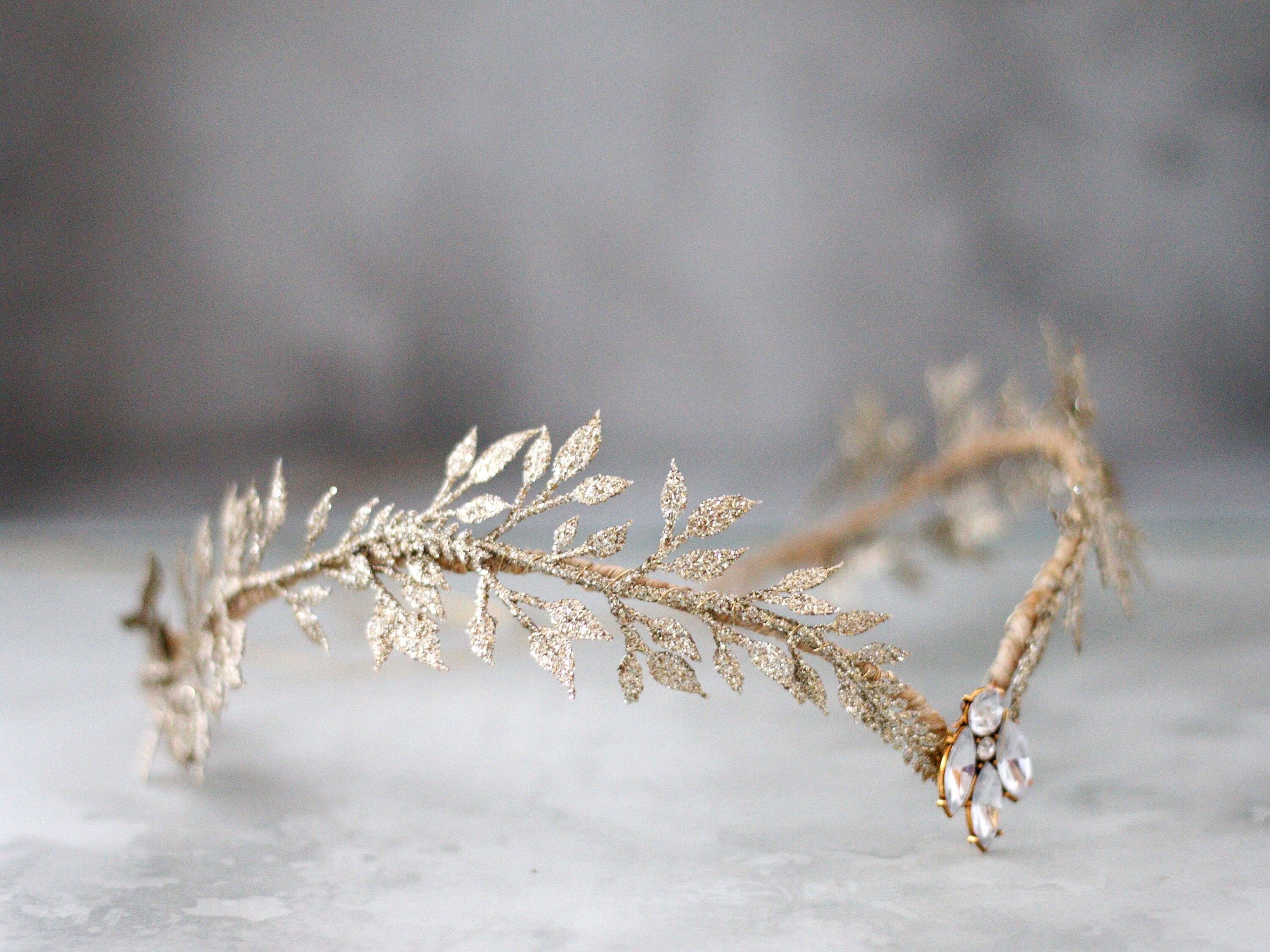 Gold leaf diadem, elvish flower crown, elf headpiece, leaf fairy crow…