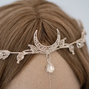 Crescent moon crown, moon head band, silver leaf tiara, elven hairpiece, fairy headpiece, fantasy crown, fae hair piece, celestial headdress image 2