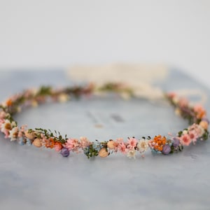 Colorful flower crown with dried flowers, dainty hair wreath, romantic wedding headpiece, thin floral hair piece, meadow flower girl halo