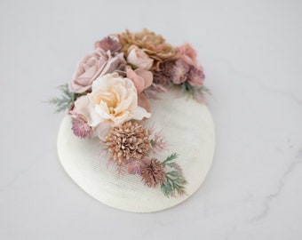 Fascinator met bloemen