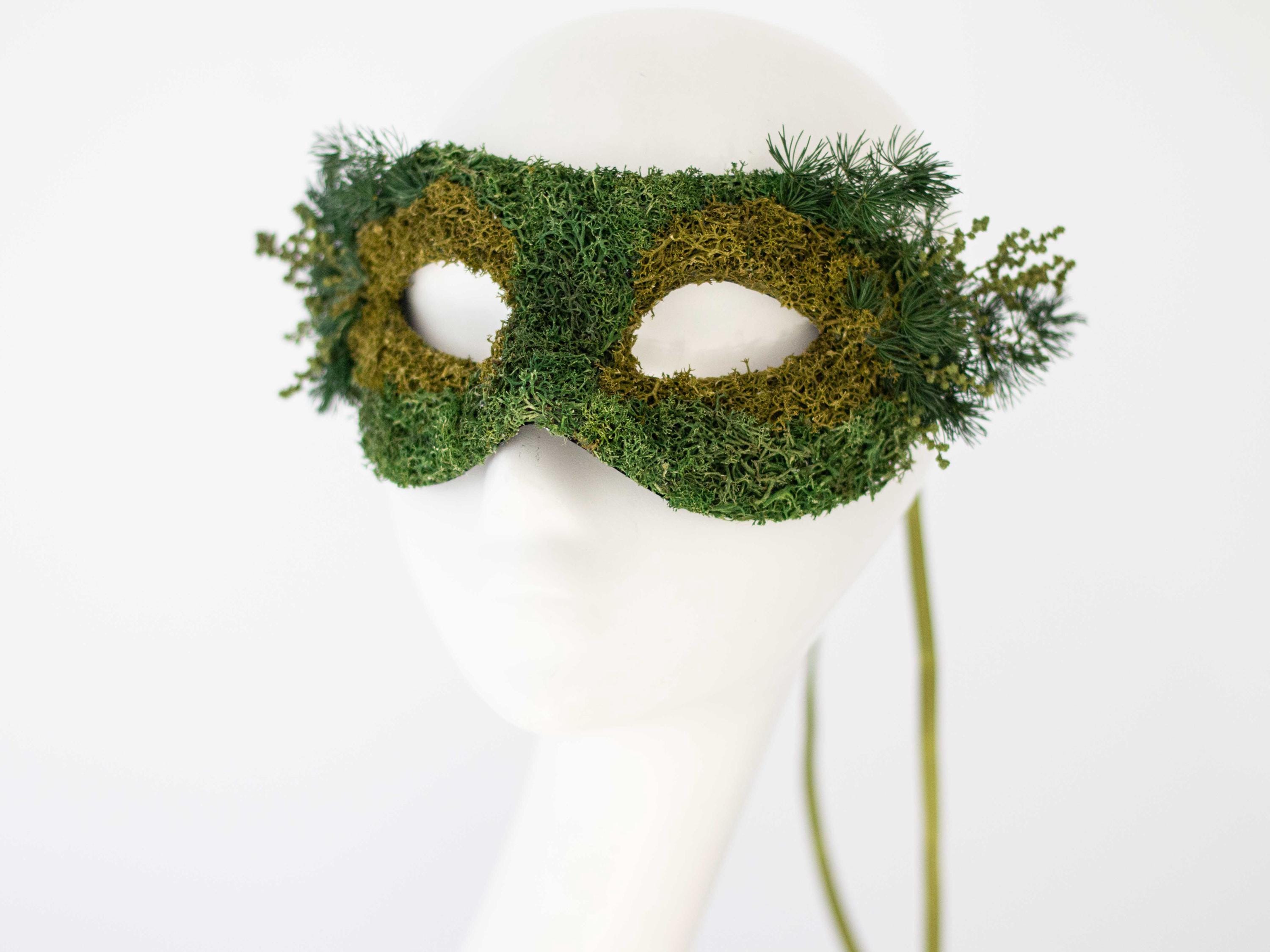 Green Moss Masquerade Mask: Woodland Elven Cosplay, Adult Carnival Mask ...