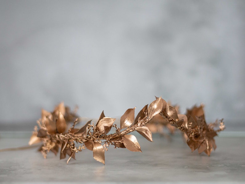 Gold leaf crown, greek flower crown, gold leaves headband, goddess gold headband, gold fern leaf wreath, golden headpiece, flower girl halo image 1