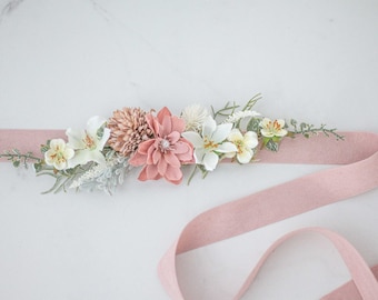 Blush white flower belt for wedding dress, flower sash for baby shower, flower belt for pregnancy, flower girl belt and flower crown