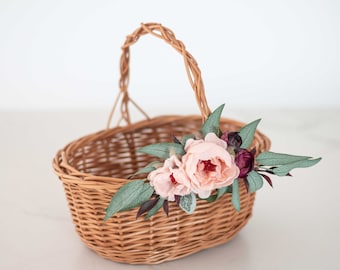 Flower girl basket wedding, natural willow baskets, boho flower basket, wicker basket flowers, rustic woven basket, rattan basket kids