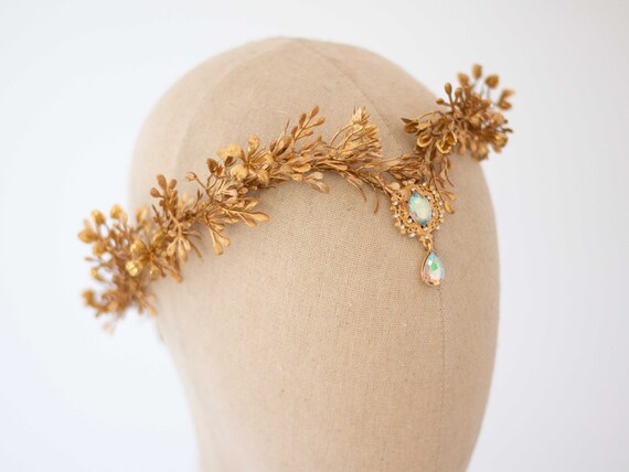 Gold Leaf Elven Crown: Fairy Headpiece, Adjustable Tiara - Etsy display picture 2