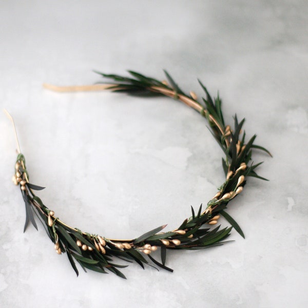 Couronne de fleurs de mariage en feuilles naturelles séchées