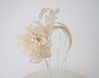 Ivory Flower Fascinator: Vintage Style Floral Headband