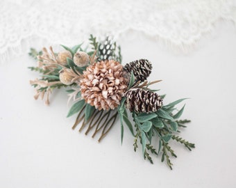 Winter hair comb with pine cones, rustic wedding headpiece, pine cone hair clip, woodland flower hair comb, small hair piece, christmas comb