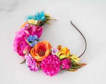 Multicolored flower headband, bridal hairband, festival hair crown, vibrant flower headdress, rainbow hairpiece, cinco de mayo headpiece