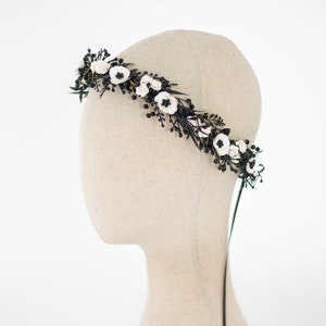 Black white flower crown wedding, dainty flower headband, dark hair crown headpiece, gothic goth wedding hairband, woman bridesmaid halo image 2