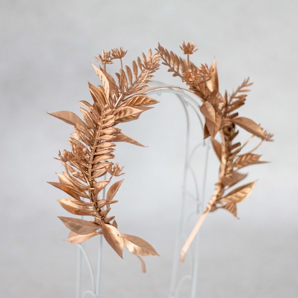 Diadema de Flores, Tocado de Flores, Tocado Invitada, Corona De Flores Para Boda, Tocado Novia, Corona para el Pelo, Flores Artificiales