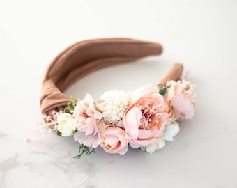 Peony flower headband wedding, peach ivory flower hairpiece, floral fascinator, bride flower headdress, bridal head piece, photo shoot crown