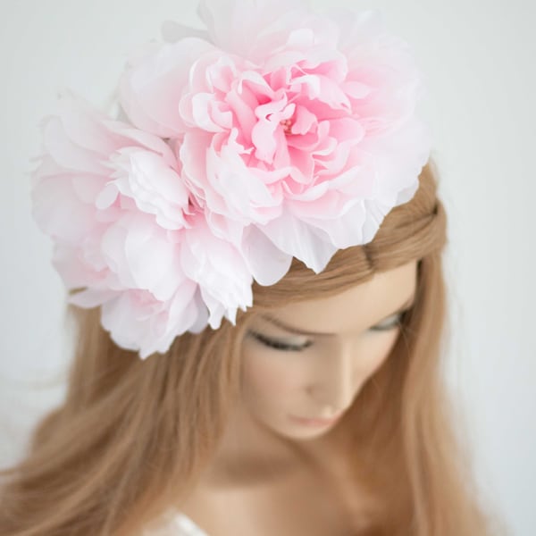 Large peony flower headband, pale pink flower hairpiece, blush hat fascinator, big flower hairclip, bridal headdress, shoot accessory