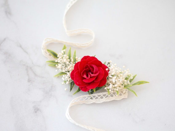 Red Rose Flower Corsage Bracelet Boho Wrist Corsage Baby s Breath Wedding Bracelet Flower Bracelet for Mothers Bridesmaids Flower Girls Etsy Canada